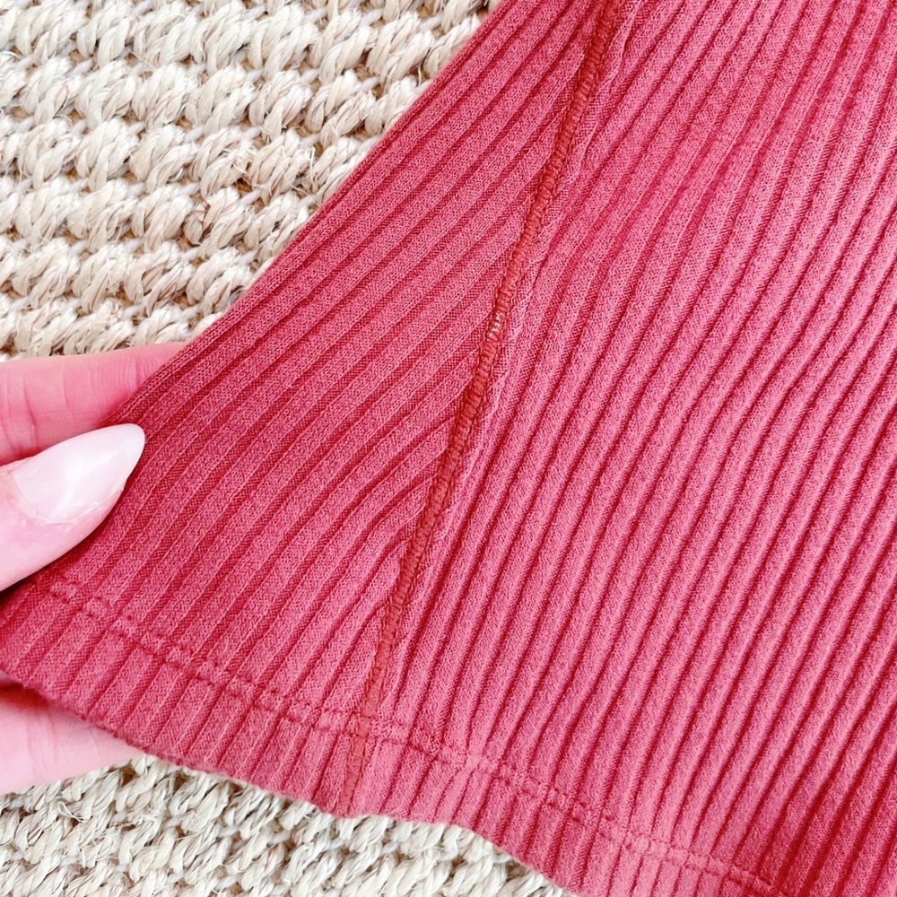 Free People Ribbed Button-Front Top – Size Small – NWT - Picture 7 of 9